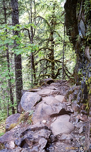 Eagle Creek Cliff